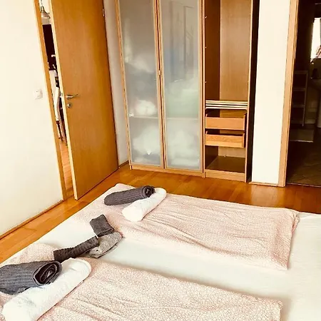 Appartement Remo's By Gozsdu *